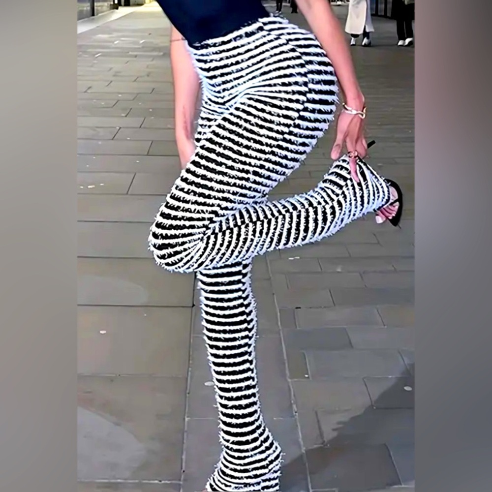 Striped trendy pants